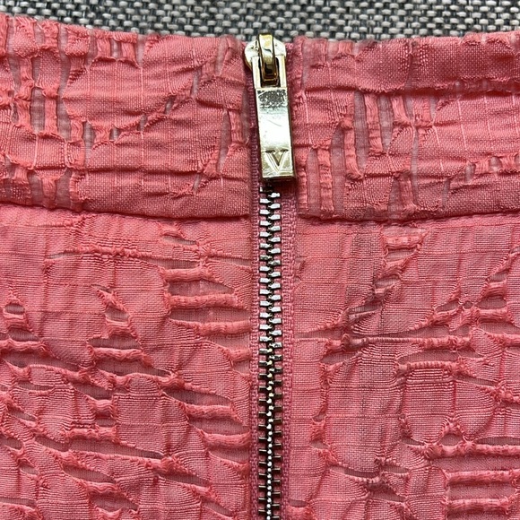 🌺 Vince Camuto Pleated Midi A Line Skirt in shade Tropic Guava, Size: 8 - Picture 13 of 17